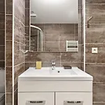 Apprt 2 Cham, Proche Du Centre, Wifi, Climatisation, San Giovanni Lägenhet *