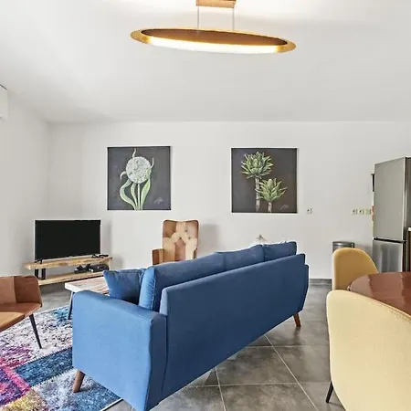 Апартаменти Apprt 2 Cham, Proche Du Centre, Wifi, Climatisation, San Giovanni *