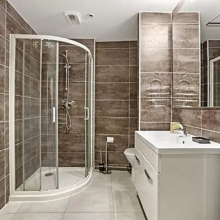 Apprt 2 Cham, Proche Du Centre, Wifi, Climatisation, San Giovanni