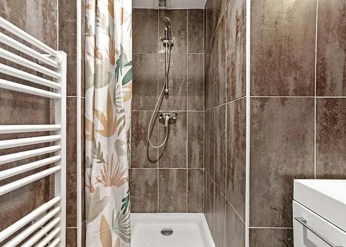 Apprt 2 Cham, Proche Du Centre, Wifi, Climatisation, San Giovanni Saint-Raphaël